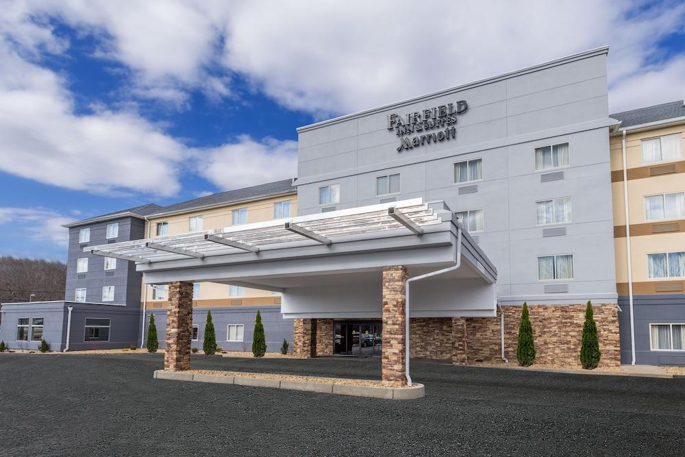 Fairfield By Marriott Inn & Suites Uncasville Mohegan Sun Area Esterno foto
