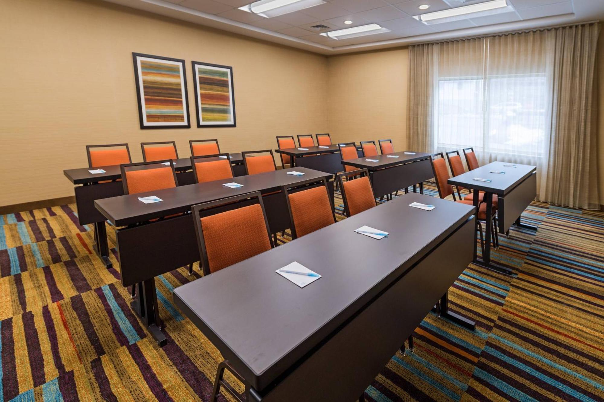 Fairfield By Marriott Inn & Suites Uncasville Mohegan Sun Area Esterno foto