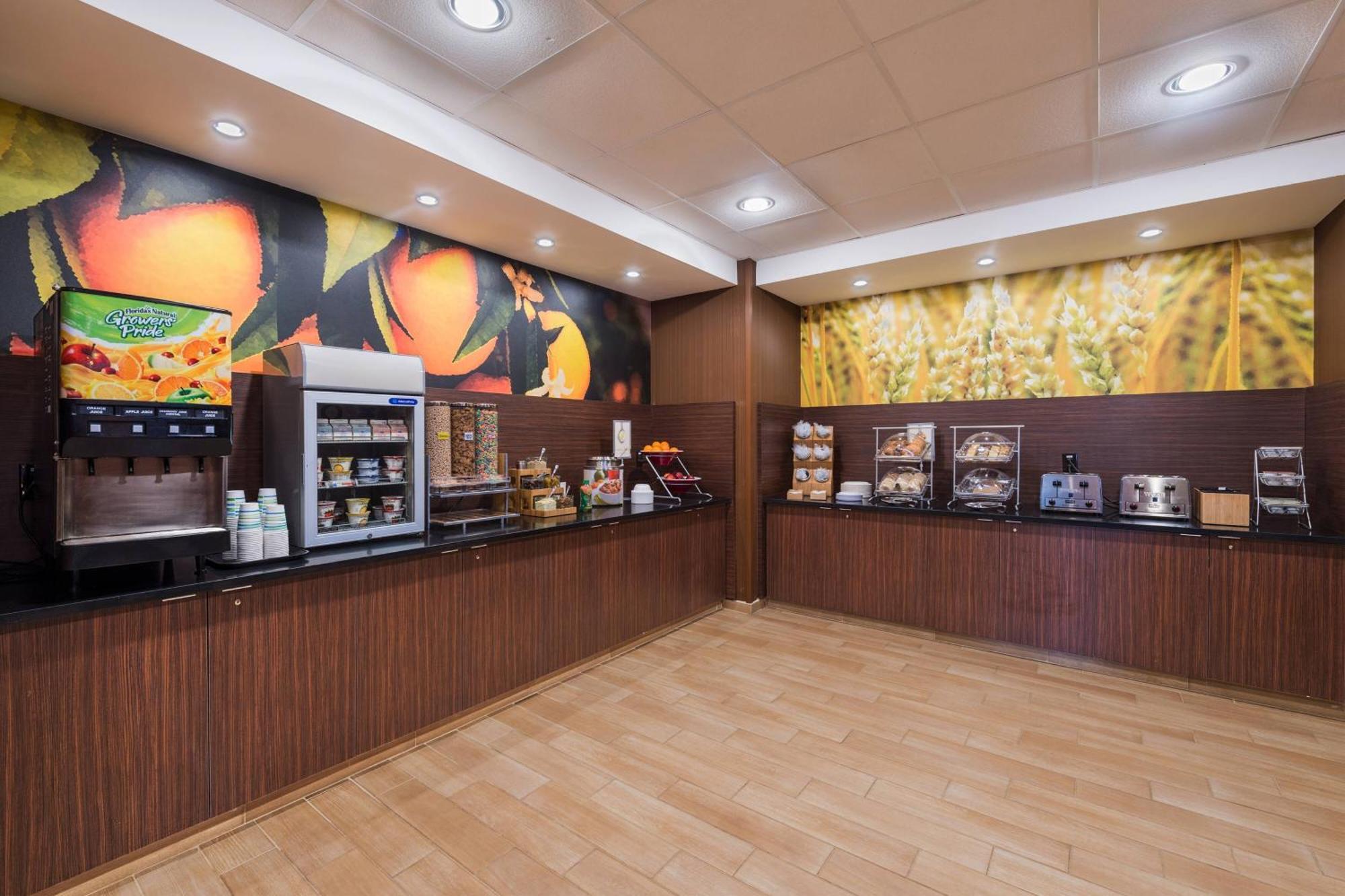 Fairfield By Marriott Inn & Suites Uncasville Mohegan Sun Area Esterno foto