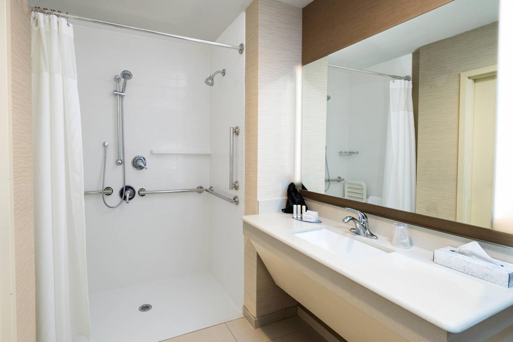 Fairfield By Marriott Inn & Suites Uncasville Mohegan Sun Area Esterno foto