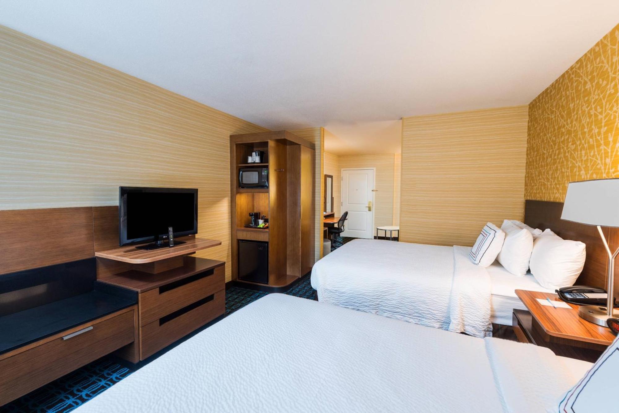 Fairfield By Marriott Inn & Suites Uncasville Mohegan Sun Area Esterno foto