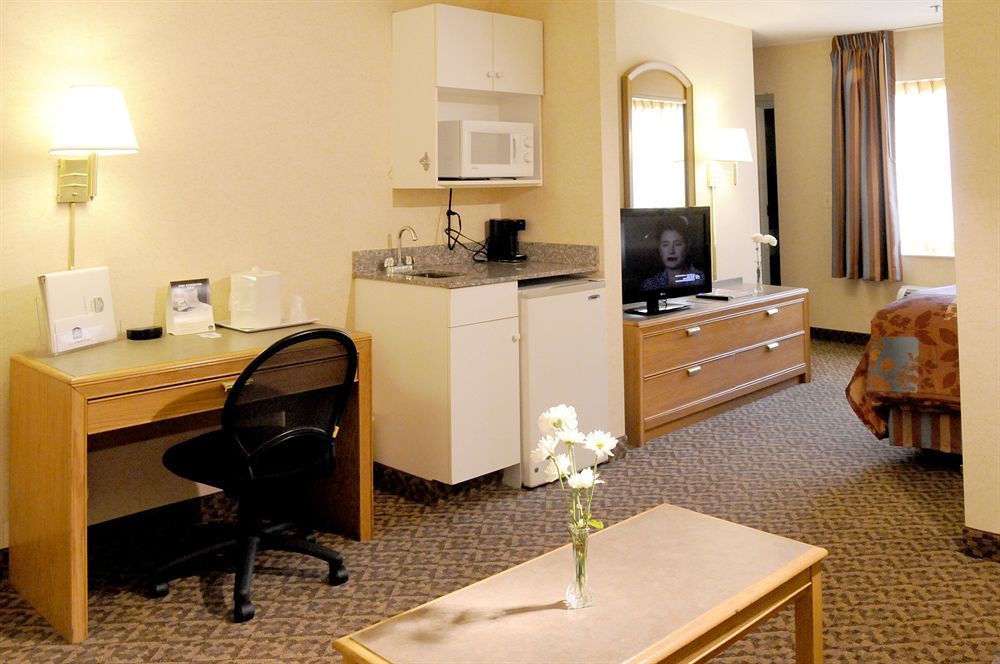 Fairfield By Marriott Inn & Suites Uncasville Mohegan Sun Area Esterno foto
