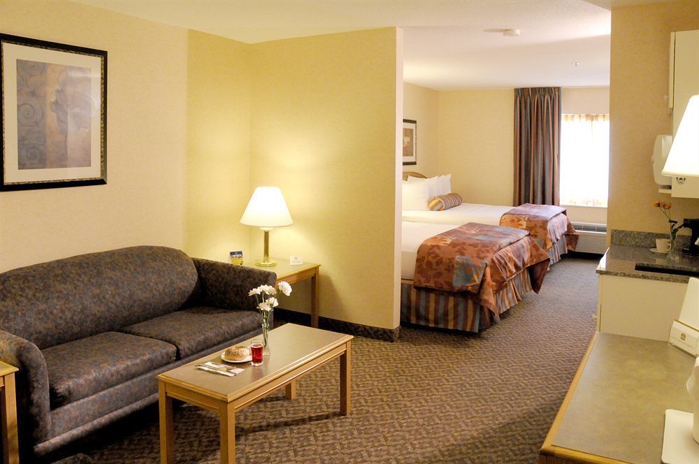 Fairfield By Marriott Inn & Suites Uncasville Mohegan Sun Area Esterno foto