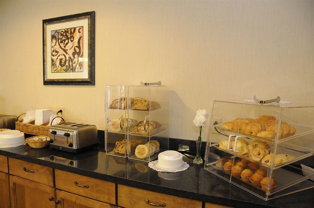 Fairfield By Marriott Inn & Suites Uncasville Mohegan Sun Area Esterno foto